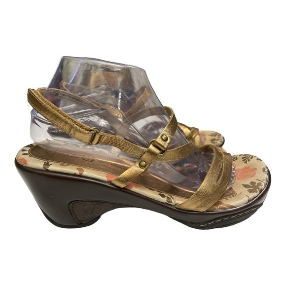 Jambu gold wedge sandal Athleta comfort St Martin size 9.5 M - Picture 3 of 11